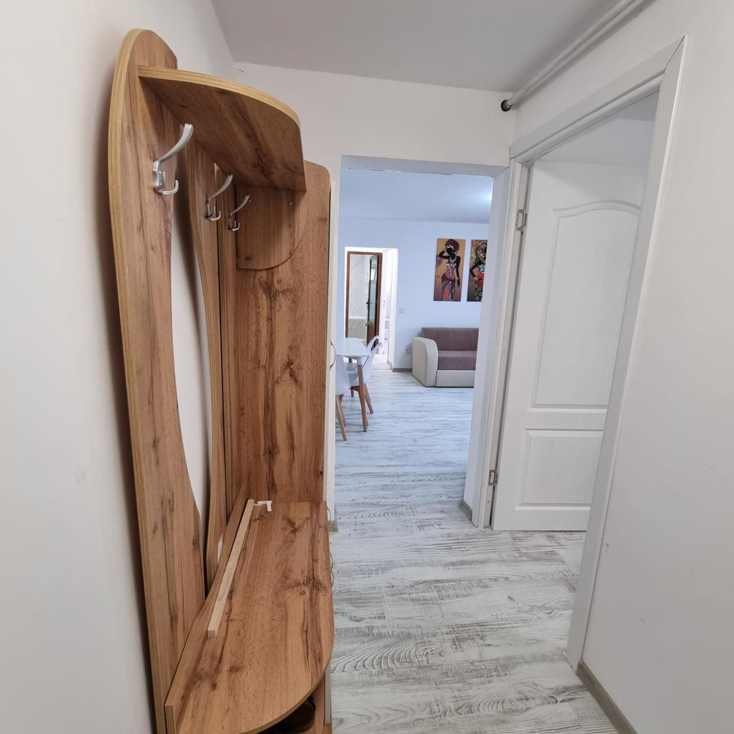Lovely 2 Bedrooms Flat Cornelia- Central Corabia Exterior photo